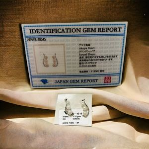 18k Gold Earrings with Akoya Pearl & Diamond